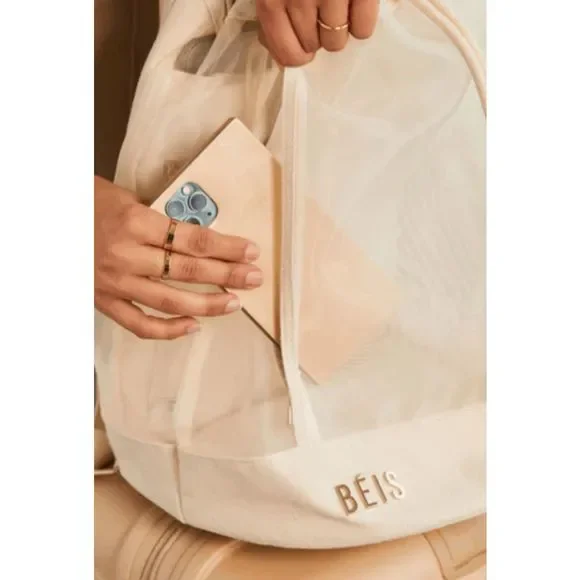 NWT BEIS The High-brid Mesh Backpack in Beige - Picture 9 of 13